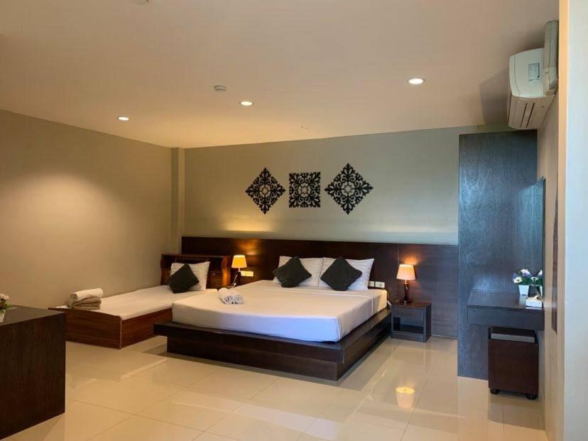 Green Leaf Hostel Phuket Eksteriør bilde