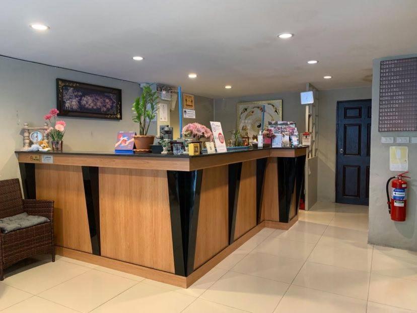 Green Leaf Hostel Phuket Eksteriør bilde