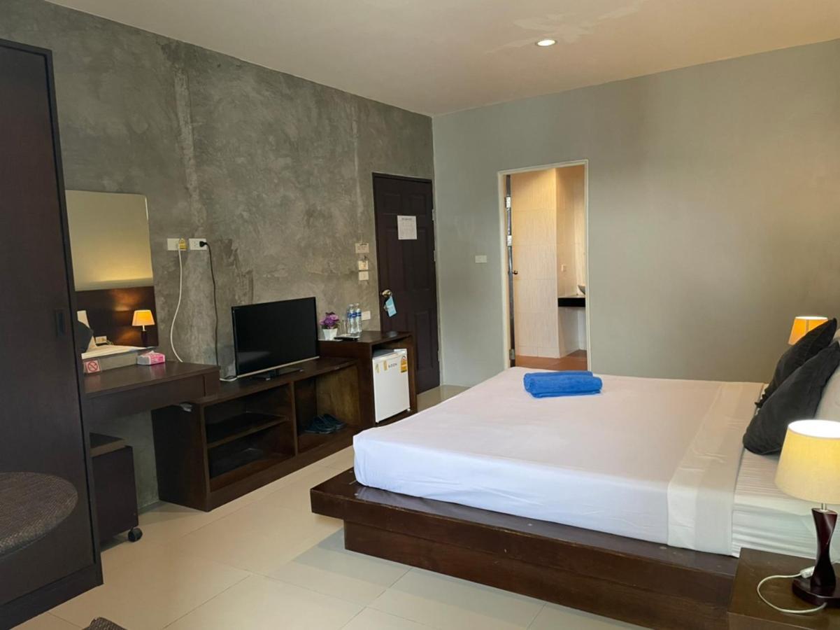 Green Leaf Hostel Phuket Eksteriør bilde