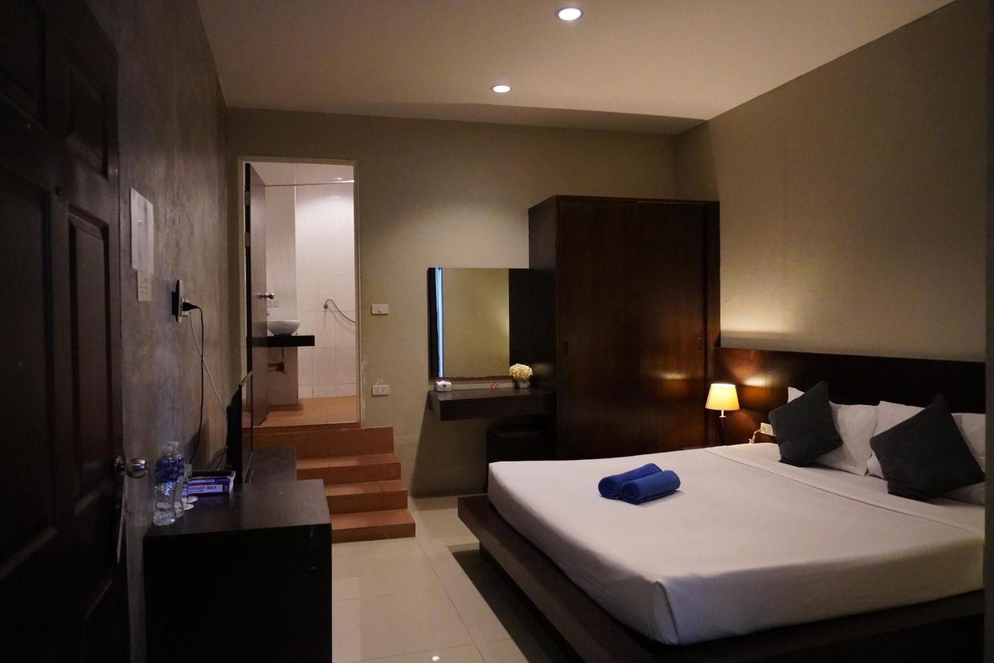 Green Leaf Hostel Phuket Eksteriør bilde